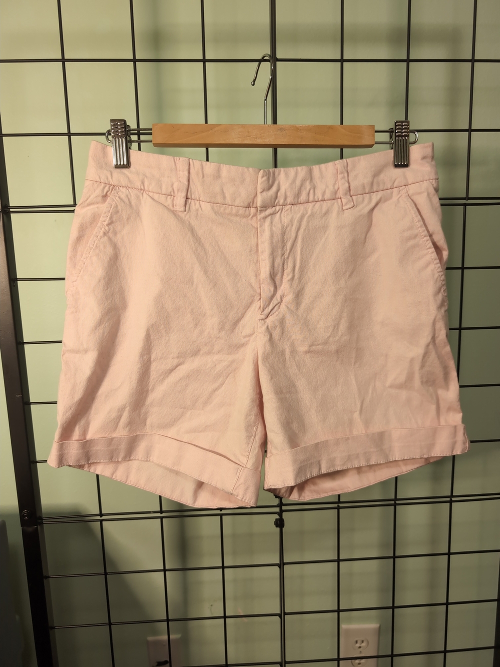 H&M Two-Tone Pink Chino Shorts – Size 6